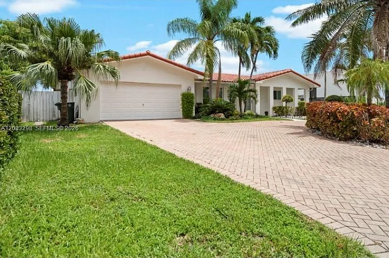 Golden Isles Sec — Photo 2