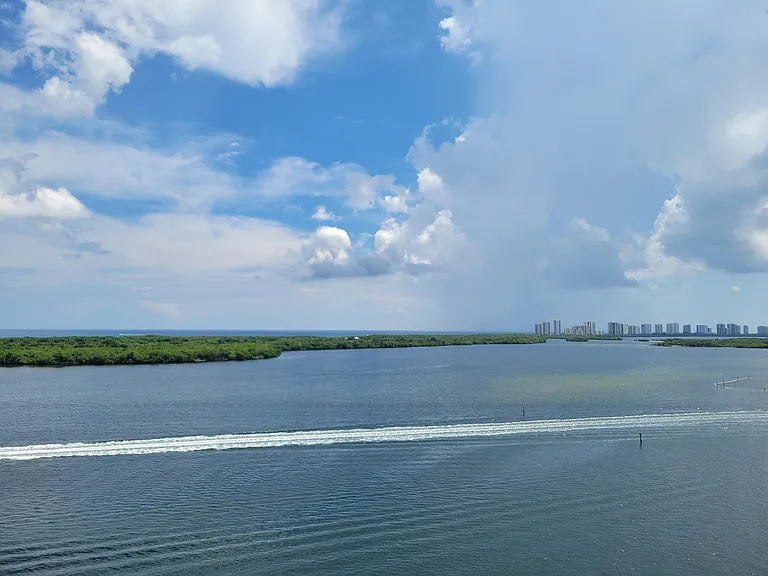 100 Lakeshore Dr #957 — Photo 4