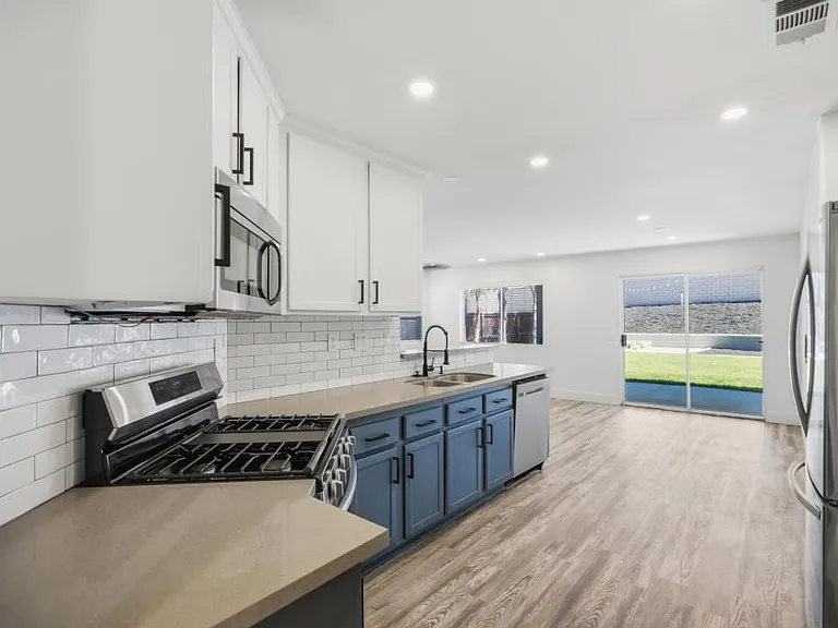 23856 Silver Summit Ct — Photo 15