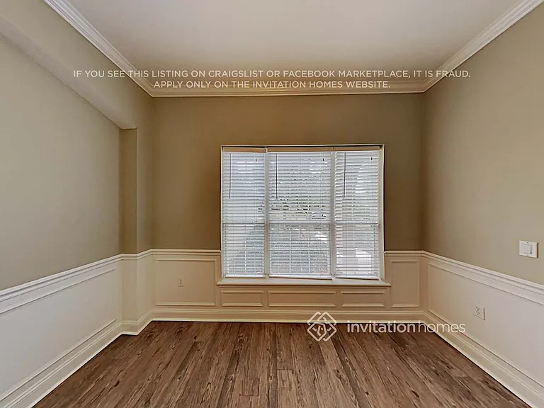 2929 Oakgrove Ave — Photo 6