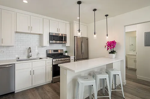 Sierra Street TIC (321 El Segundo/Palm LLC) Photo 1