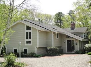 24 Periwinkle Ln, Mashpee, MA 02649