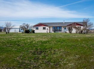 10087 N Huetter Rd, Rathdrum, ID 83858