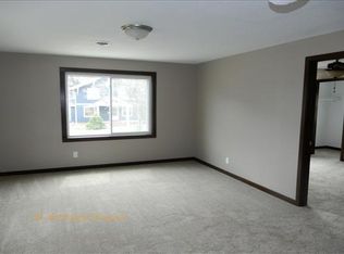 2401 High St #3-4, Des Moines, IA 50312
