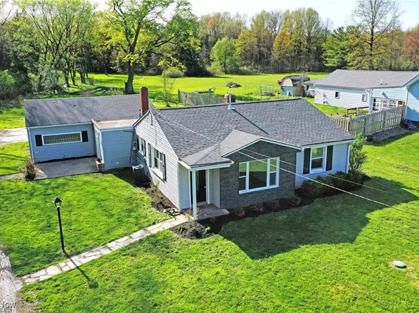 2096 Stillwagon Rd SE, Warren, OH 44484