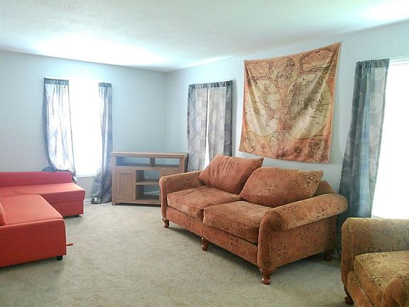 2nd image of 829 Indiana Ave #1