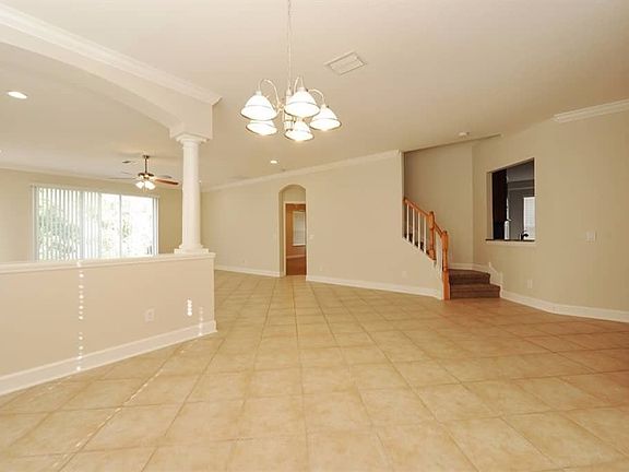 3rd image of 20082 Heritage Point Dr