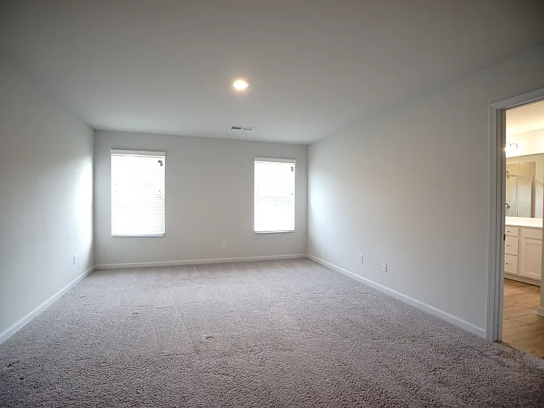 19 Lumpkin Ln — Photo 9