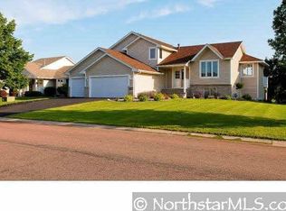 2608 Edinbrook Ter, Minneapolis, MN 55443