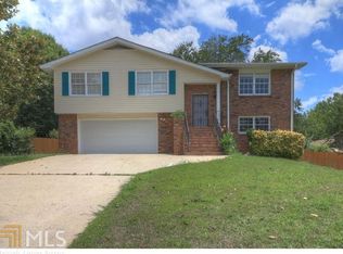 6518 Bobolink Ct, Rex, GA 30273