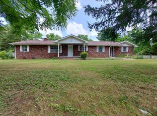 7901 Munsey Rd, Corryton, TN 37721