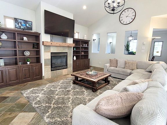 4th image of 1247 Stayte Rd