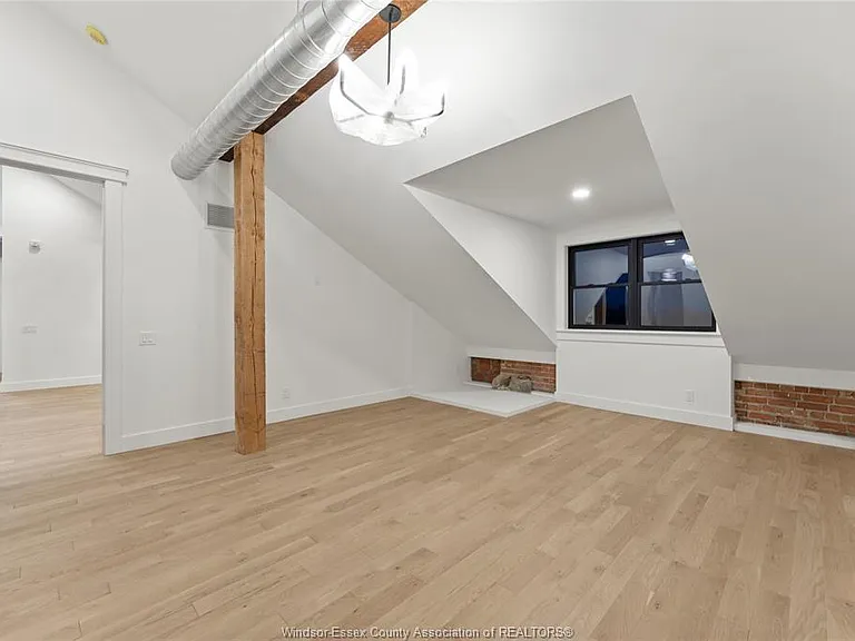 247 Brock St #403 — Photo 19