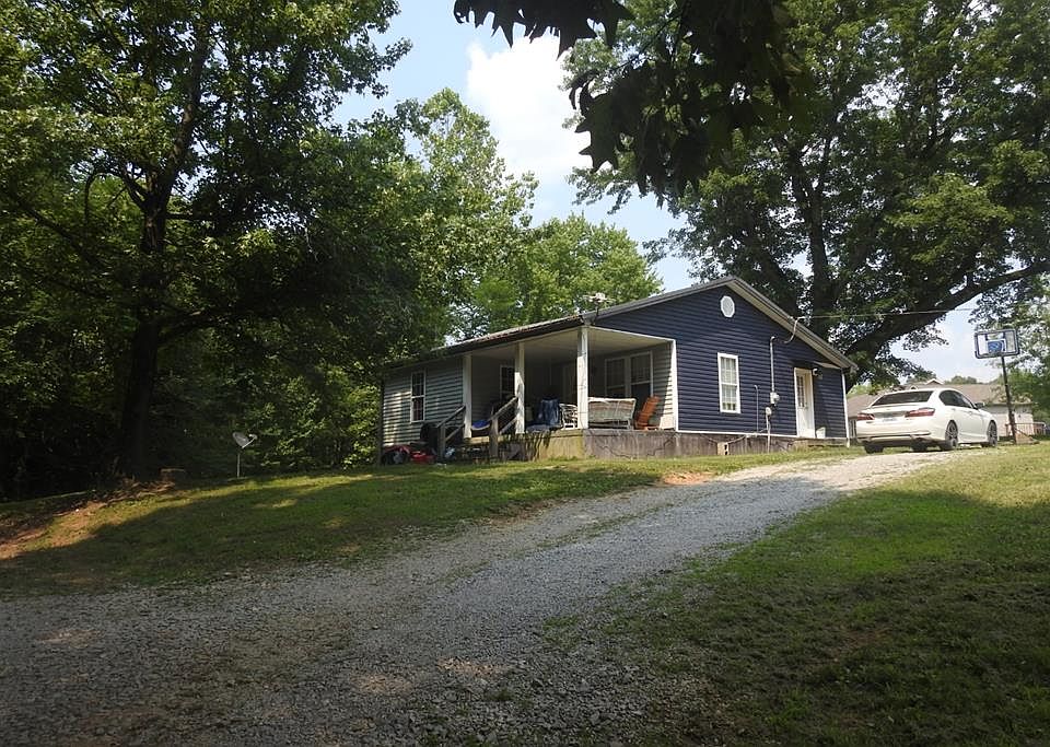 1st image of 511 Henderson Ave