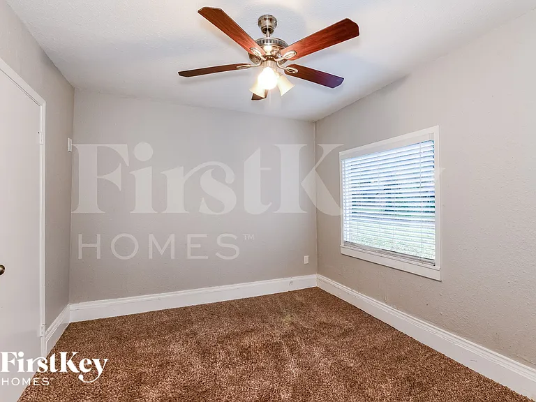 5721 Melanite Ave — Photo 15