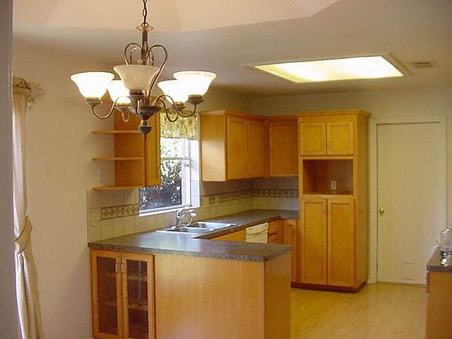 1st image of 4205 Aspen Grove Dr