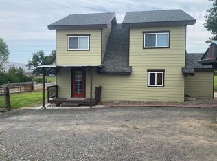461 Lampe Rd, Selah, WA 98942