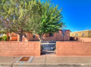 345 Estancia Dr NW, Albuquerque, NM 87105