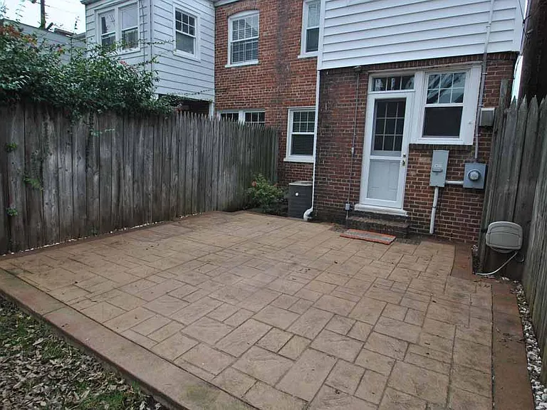 2923 Grayland Ave — Photo 28