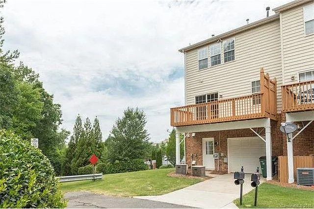 11143 Waxberry Dr — Photo 12