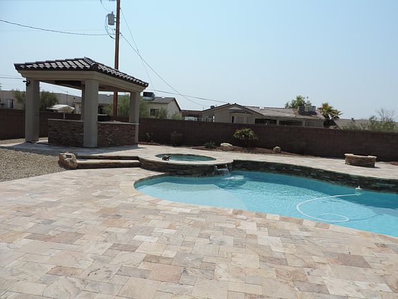 2nd image of 2100 Mimosa Dr
