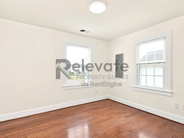 400 Dupuy Ave — Photo 14