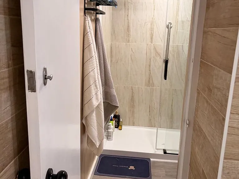 1030 E Lancaster Ave #203 — Photo 4