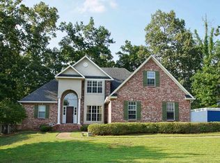 405 Cedar Hurst Ln, Madison, MS 39110