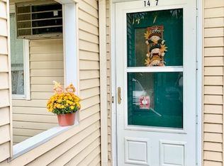 8 Rose Ln APT 14-7, Danbury, CT 06811