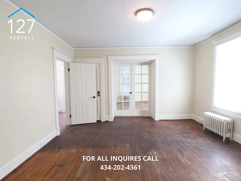 211 Saint Augustine St #UPPER — Photo 2