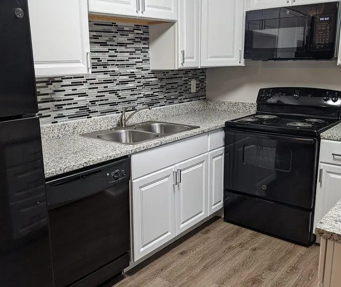 Arcona Grove — Photo 20