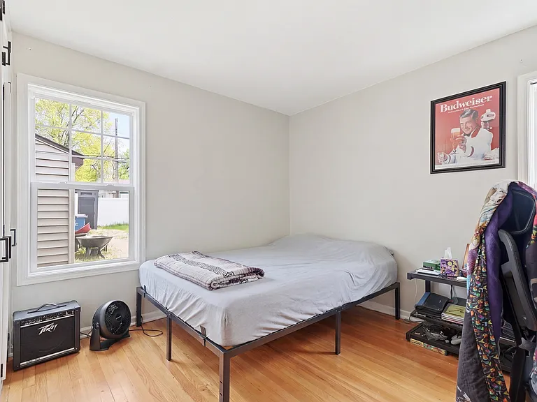 3838 Regent Ave N #3838 — Photo 9