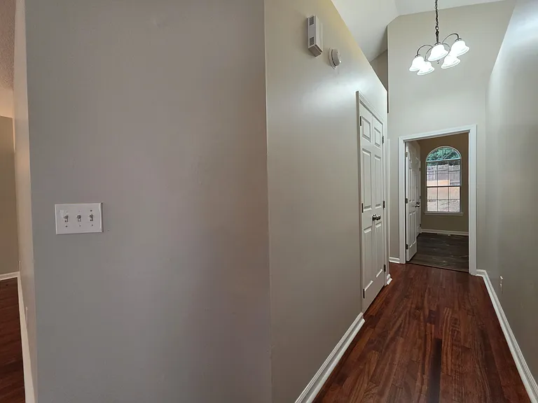 503 Dunwoody Dr — Photo 22