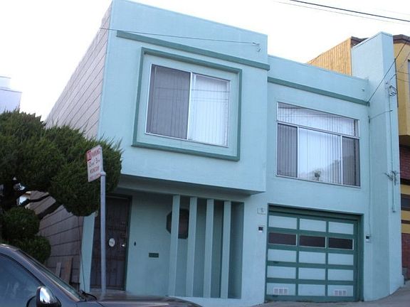 2nd image of 82 Mill St