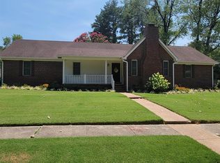 48 Windy Hill Dr, Jackson, TN 38305