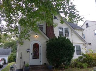190 Sherman Ave, Teaneck, NJ 07666