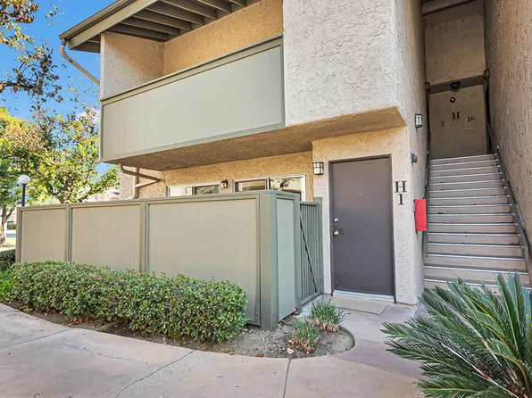 25811 Tournament Rd APT H1, Santa Clarita, CA 91355