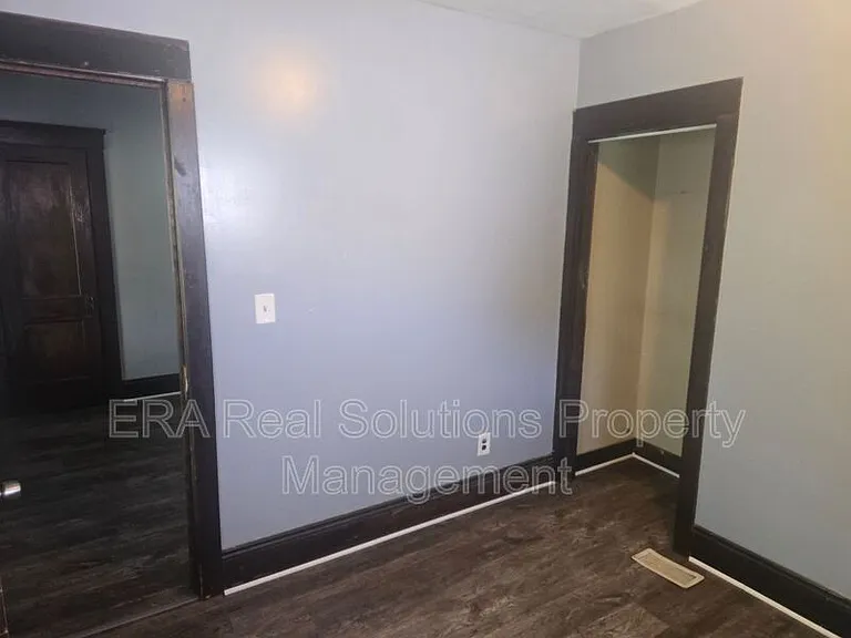 2611 Hood Ave — Photo 12