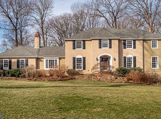 2075 Grantham Ave, Berwyn, PA 19312