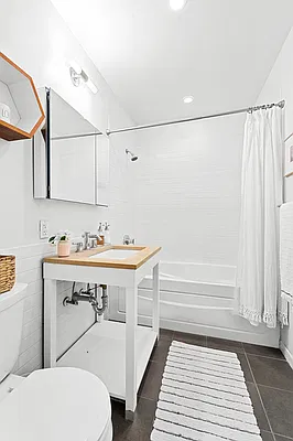Rented by Corcoran | media 7