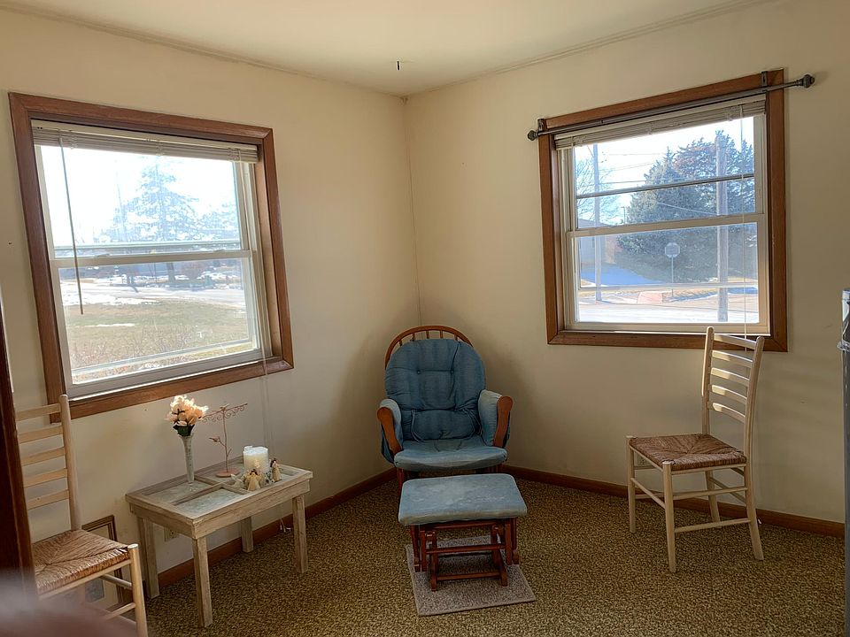 2nd image of 120 N Chabal St #5