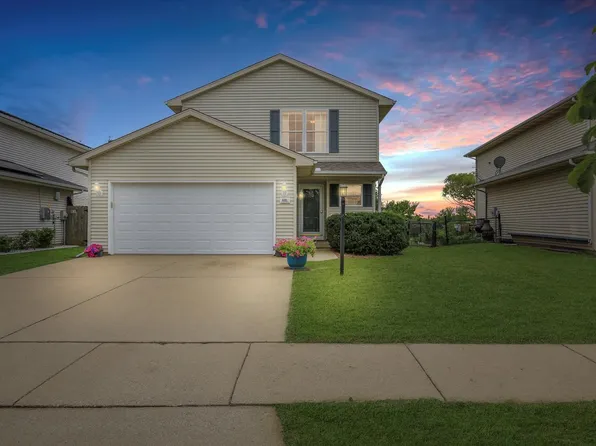601 Erin Dr, Champaign, IL 61822