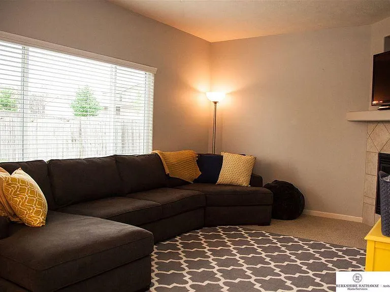 16308 Fowler Ave — Photo 5