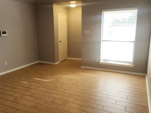 6721 Loma Vista Dr #6723, Fort Worth, TX 76133