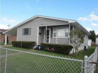 206 Oak St, Saint Albans, WV 25177