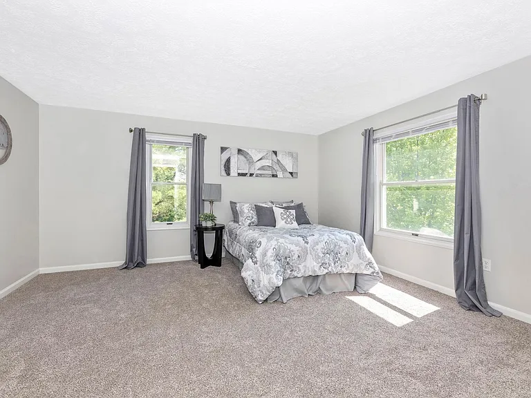 802 Stratford Way #K — Photo 23