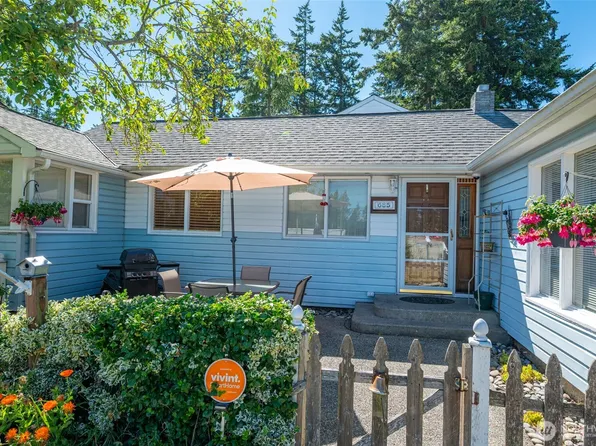 685 NE Regatta Street, Oak Harbor, WA 98277