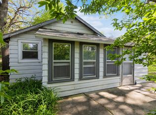 2620 37th St, Des Moines, IA 50310