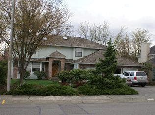 7302 135th Pl SE, Newcastle, WA 98059