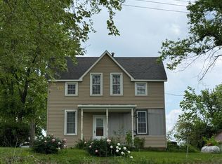 104 Fuhler Rd, Brussels, IL 62013